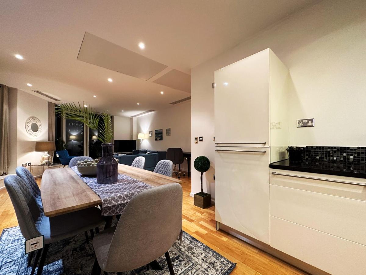 Stylish Apartment In Canary Wharf London Exterior photo