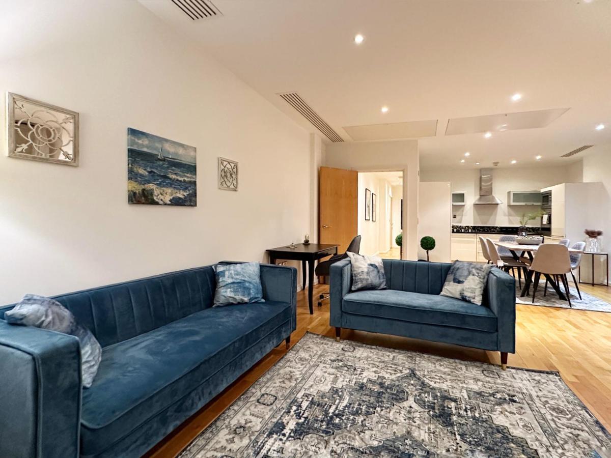 Stylish Apartment In Canary Wharf London Exterior photo