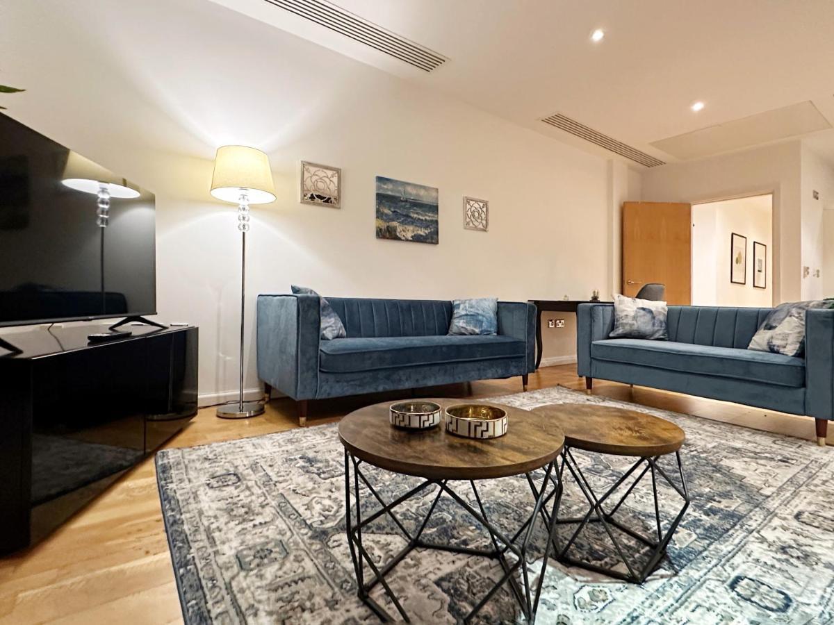 Stylish Apartment In Canary Wharf London Exterior photo